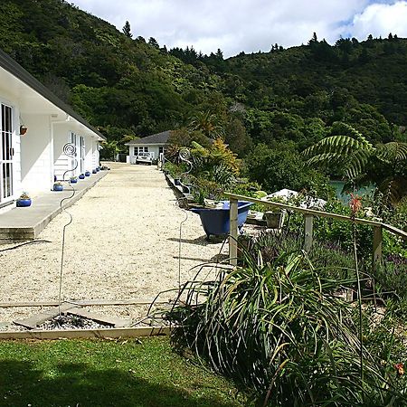 Te Mahia Bay Resort Lochmara Bay Extérieur photo
