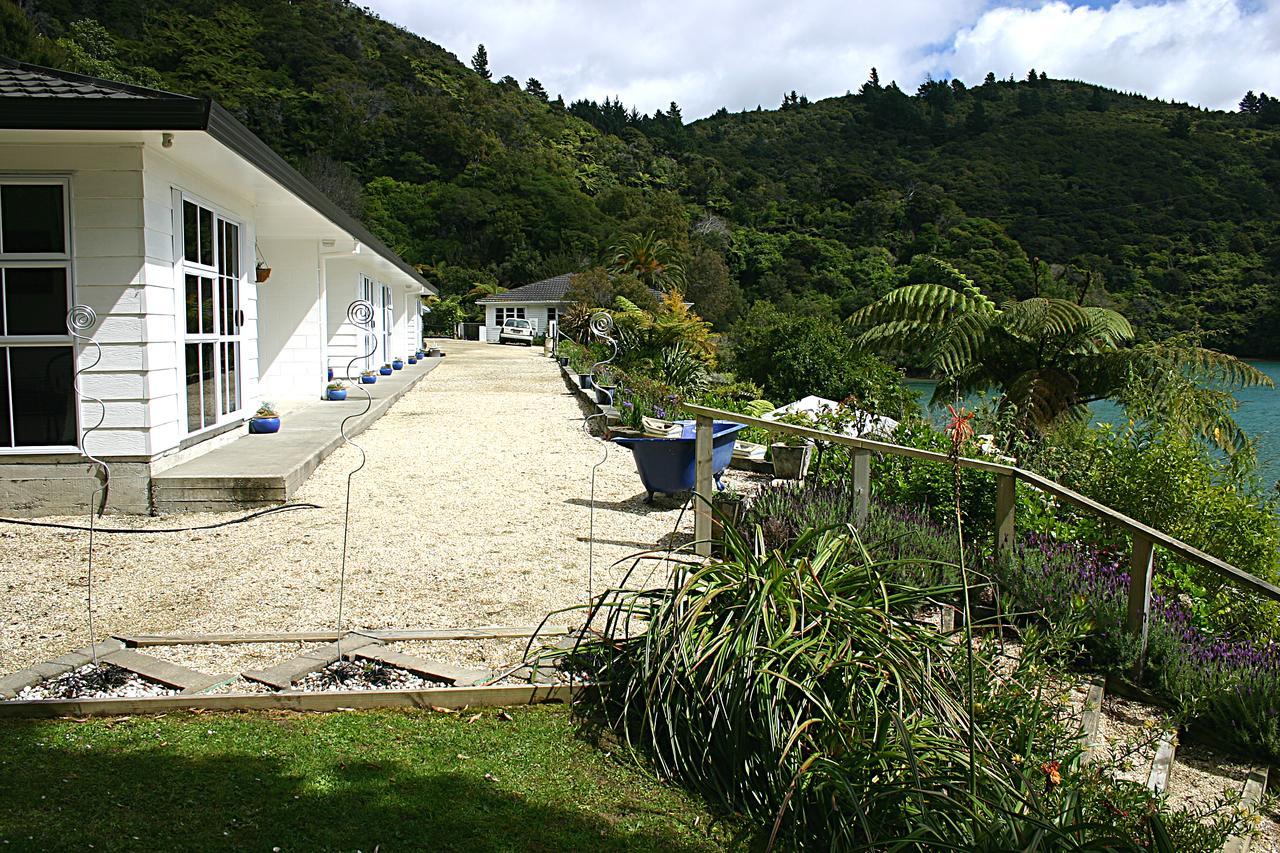 Te Mahia Bay Resort Lochmara Bay Extérieur photo